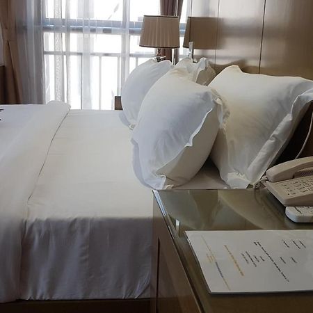 Edmond Hotel Brazzaville Kültér fotó