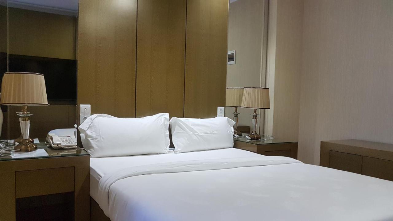 Edmond Hotel Brazzaville Kültér fotó