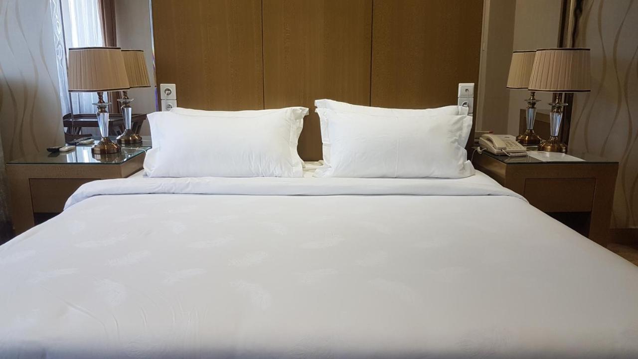 Edmond Hotel Brazzaville Kültér fotó