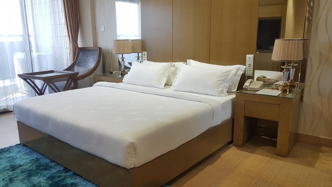Edmond Hotel Brazzaville Kültér fotó
